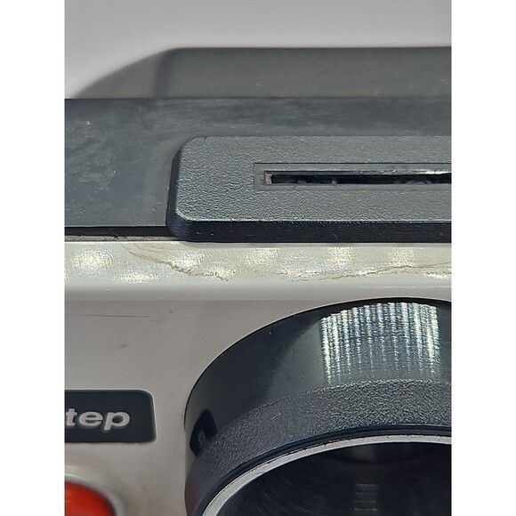 Vintage Polaroid SX-70 OneStep White Rainbow Stripe Land Camera (Untested) - Picture 8 of 16